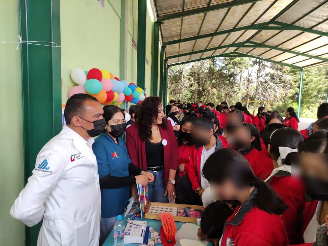 BasicaSEPH's tweet photo. La #DGFE a través de la #DSAE y #EscuelaYSalud, llevan a cabo Jornada Integral de Salud en la Telesecundaria No. 32 de #Acaxochitlán, en la cuál se realizaron sketches, ponencias y estands informativos sobre educación sexual para adolescentes.

@natycastrejonv https://t.co/0XS8GdG6yx
