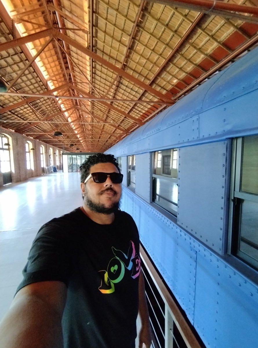 bbrunocoelho's tweet photo. O Love Button Global Movement é uma organização sem fins lucrativos que:
Promove uma cultura de amor
Apoia programas educacionais e humanitários
Capacita indivíduos e eleva comunidades local e globalmente
#lovebutton #coldplayriodejaneiro #pauseandlove https://t.co/oicK2DbHjD