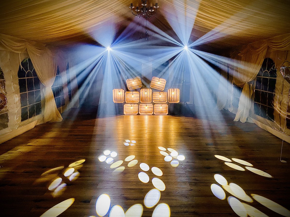 TheEventDJs's tweet photo. Waiting for the First Dance at @venue16ipswich last night with our bespoke Apple Crate DJ booth #nofilterneeded https://t.co/RtDqqu3Srf