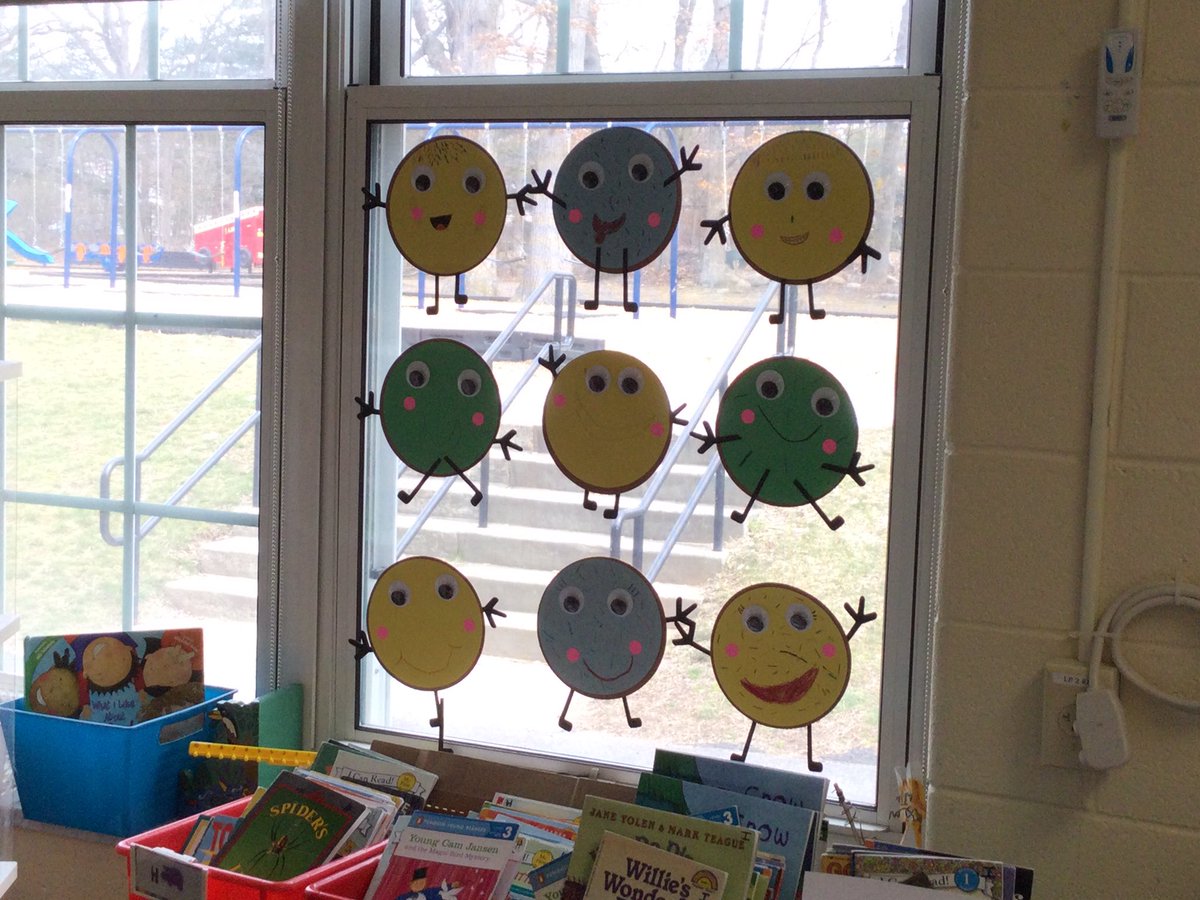 After reading The Smart Cookie, we made our own smart cookies! What a fun way to learn about being yourself! @TisdaleSchool <a href="/ramseyNJschools/">Ramsey School District</a>