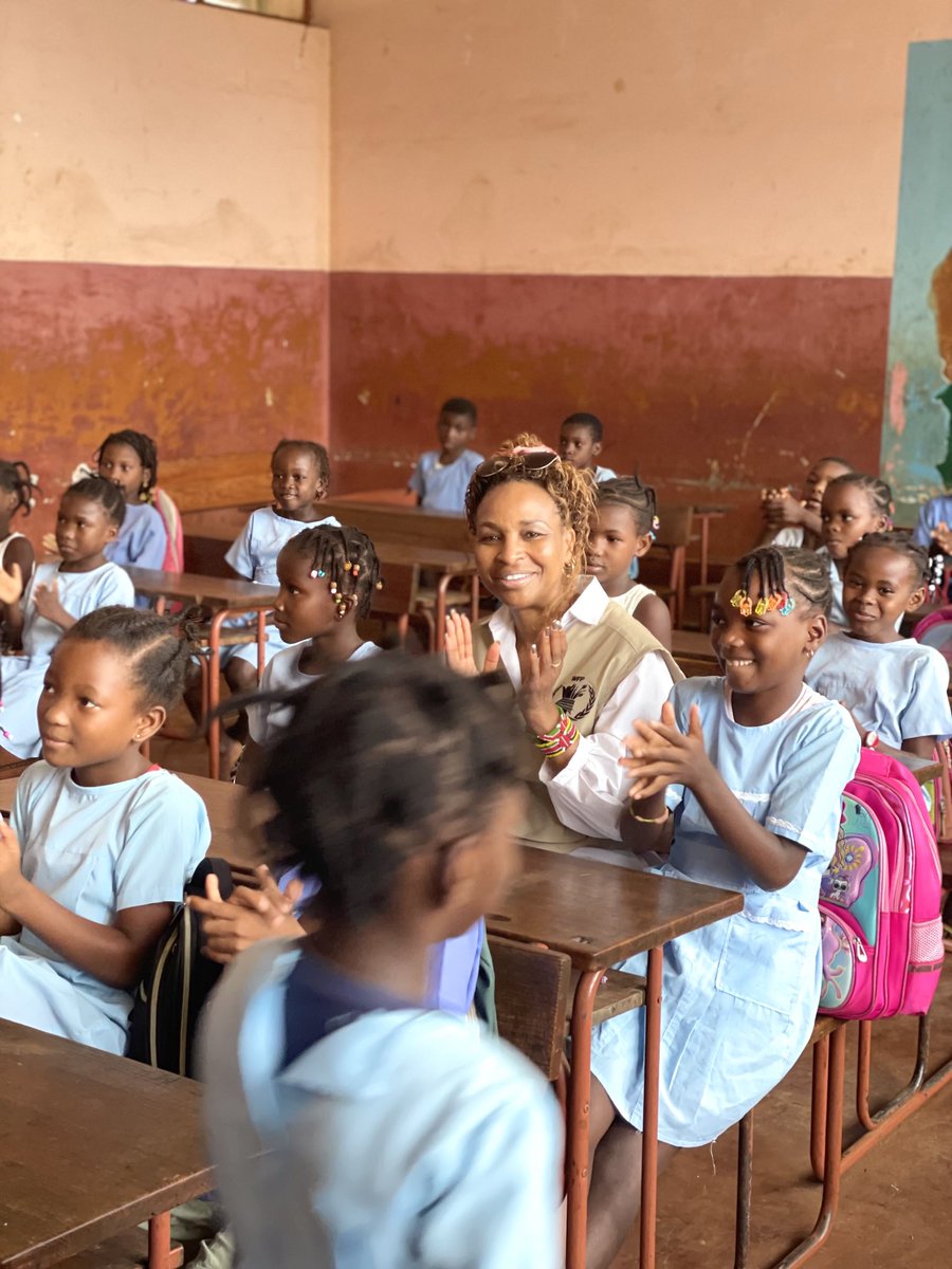 Great day today!!! 

So much love from the babies. ❤️❤️ those smiles just melt your heart. 🥰

#SaoTome & Principe #SchoolFeeding Programme 

⁦@ONU_STP⁩ 
⁦@WFP_Cameroon⁩