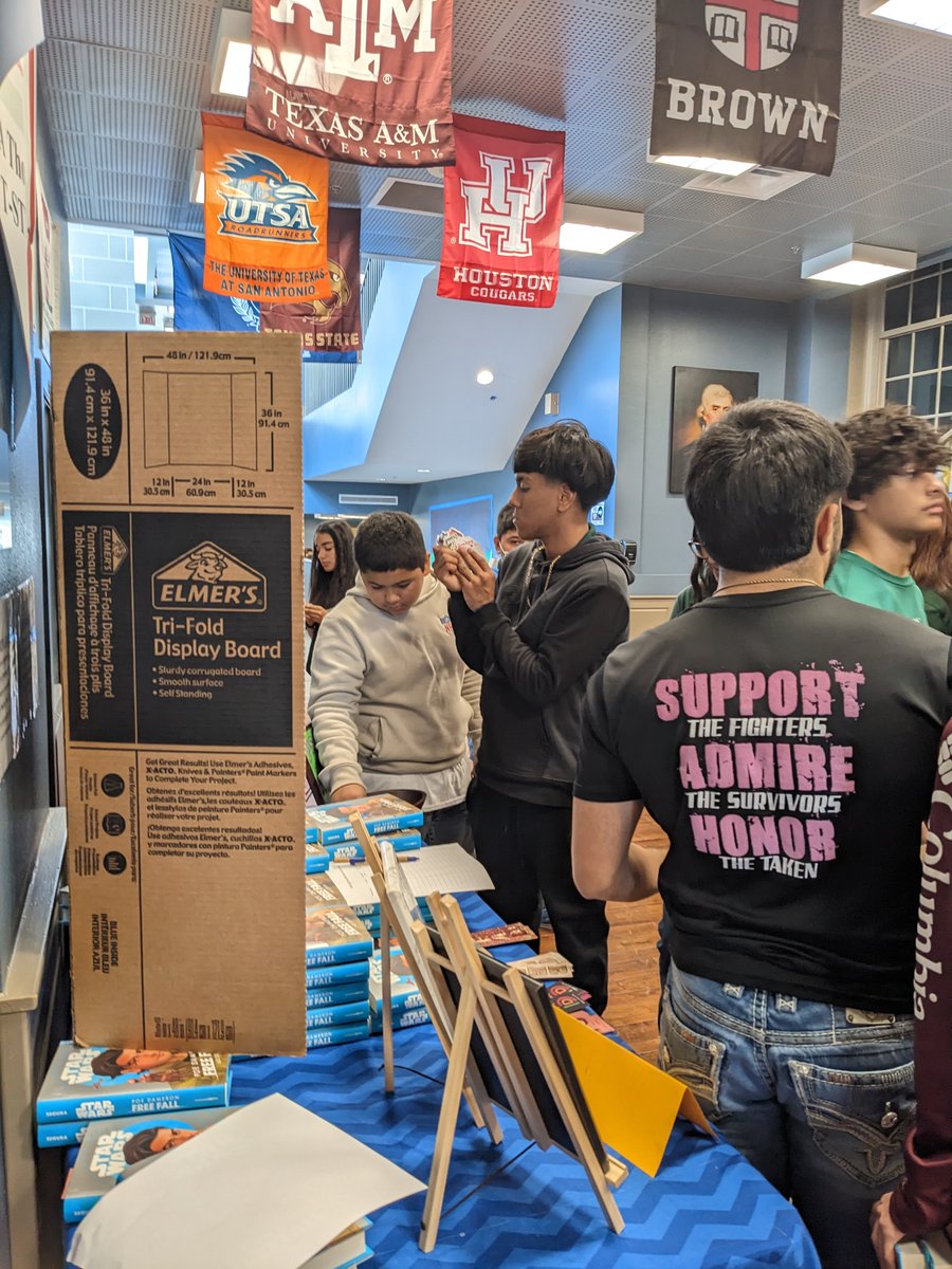 T-Stem Book Club tweet media