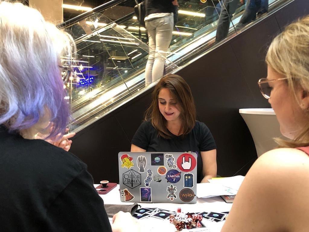 Willst du auch ein Spiel mit unsrer wunderbaren Dungenmistress @ari_riesner erleben? Komm morgen ins <a href="/cineplexx_at/">Cineplexx</a> Millenium City