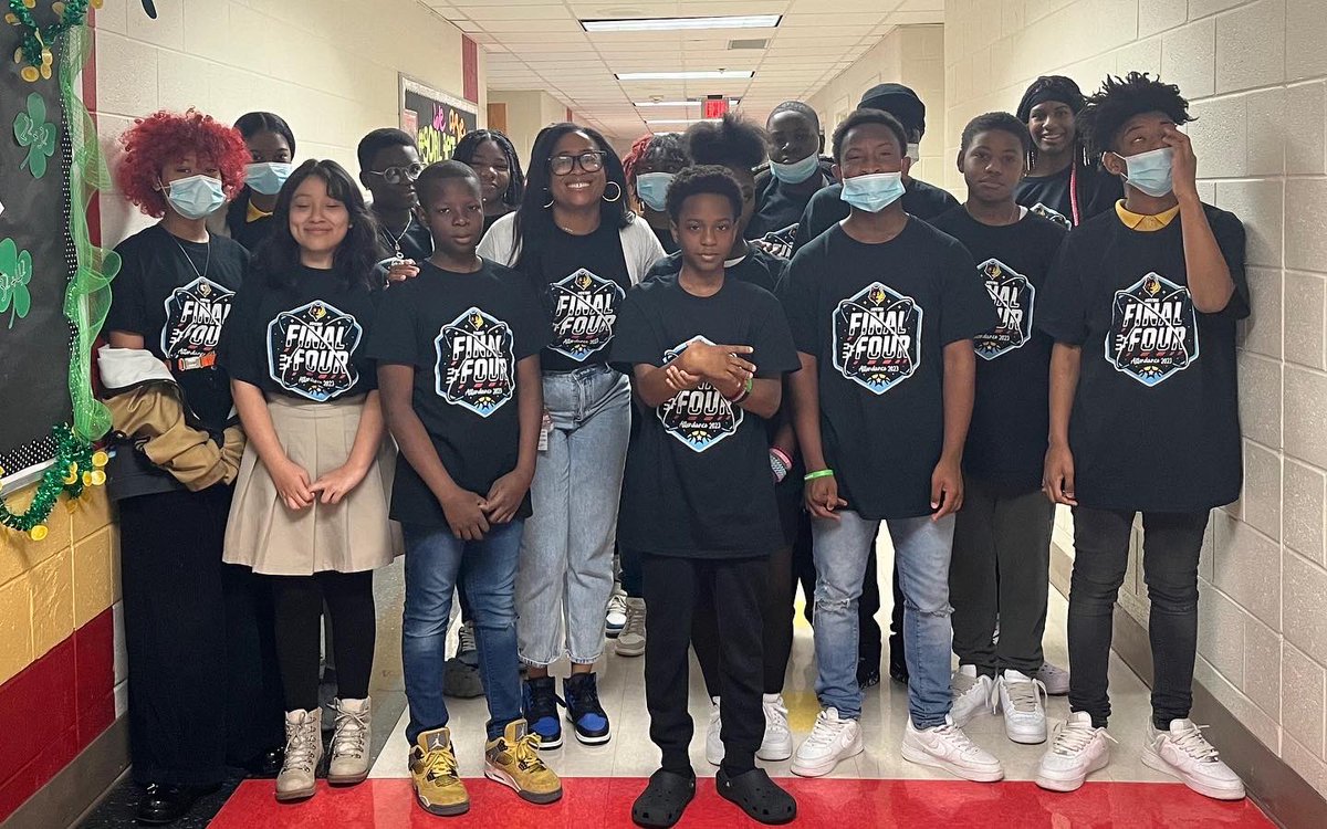 apsyoungms's tweet photo. Congratulations to Ms. Allen and her students for making it to the Final Four of the JCY March Madness! Classes with the highest attendance are rewarded each week. We can’t wait to find out who will be named CHAMPION next week! https://t.co/zjkcULw7i0