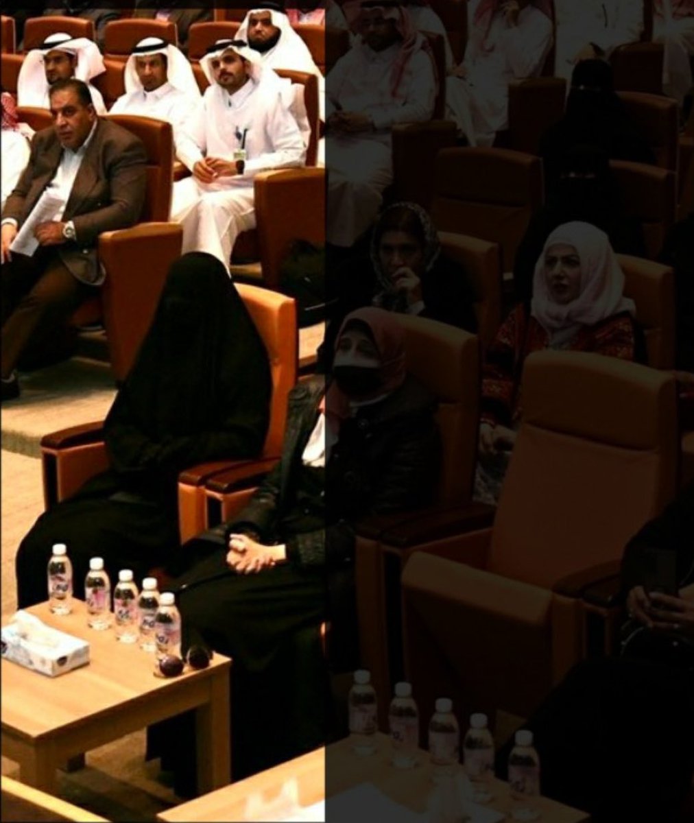 HAYAABDULLAH_SH's tweet photo. "بحضور البرفيسوره" ، #رحمه_الغامدي ، وكيلة جامعة الباحة نظمت وكالة الجامعة للدراسات العليا والبحث العلمي ورشة عمل تعنى باستحداث برامج ماجستير مشتركة بين الكليات في التخصصات النوعية المتداخلة. #طاش_العوده #طاش_ما_طاش https://t.co/lzP5fEv9tG