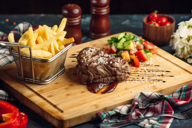 LeitrimTNetwork's tweet photo. Friday Feature - Today it's @AndBlueway 11 ensuite bedrooms, fab homecooked food, bar, meeting rooms and car park. Located in #Leitrim village with a huge range of activities available locally, its a perfect location for a break. Book here; https://t.co/zE7Ayf6QIV @deric_tv https://t.co/ChzGNYFk7M