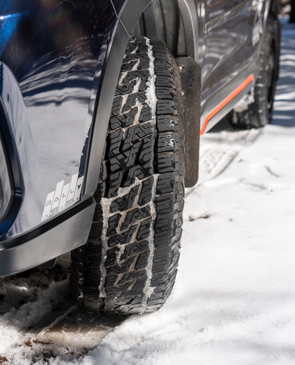 Who's out enjoying the snow in their #NomadGrapplers? ❄️
Did we mention that they are also 3PMS rated? 🤯