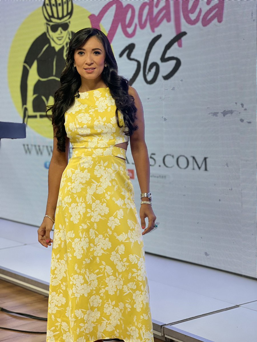 celipizan's tweet photo. El amarillo no es solo el color de quien su bella confía, evoca la Alegría , la calidez del sol y se refiere a que la mujer se viste de amarillo  se sienta más segura. 

Así vistió nuestra amiga @kathitacosta en @nexpanama para @pedalea365. Gracias por confiar en nosotros 💛 https://t.co/e0c9tkWhtC