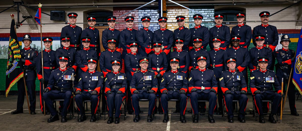 TheEllaMack's tweet photo. I got the opportunity to photograph class 245 with the @CalgaryPolice. Congratulations to all of the new members on their exciting career! You’ve earned it.  

#CalgaryPolice https://t.co/JLuorLx0Er