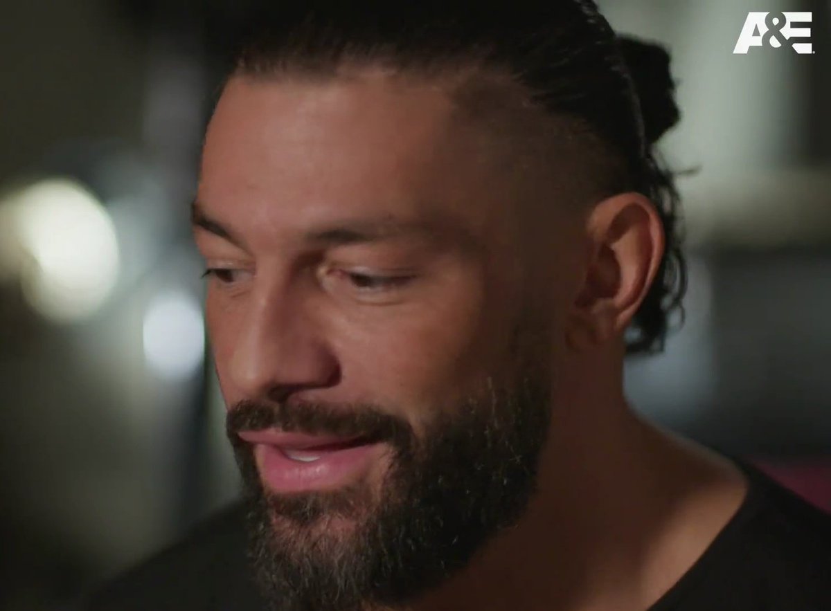 RomanR4Ever's tweet photo. Him ☝🏽 
#RomanReigns 
#Rivals #WWEonAE https://t.co/CSArFLZABX