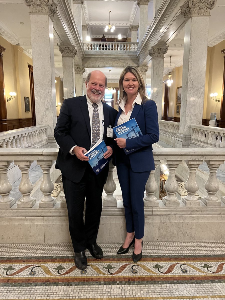 MitacsCanada's tweet photo. We’re thrilled to share that Ontario has included $32.4 million in funding for us to continue powering #innovation and #productivity in key sectors like healthcare and #manufacturing! https://t.co/hQ26cMreSi @JillDunlop1 @ONgov @fordnation @PBethlenfalvy https://t.co/GvFUKZGxQ2