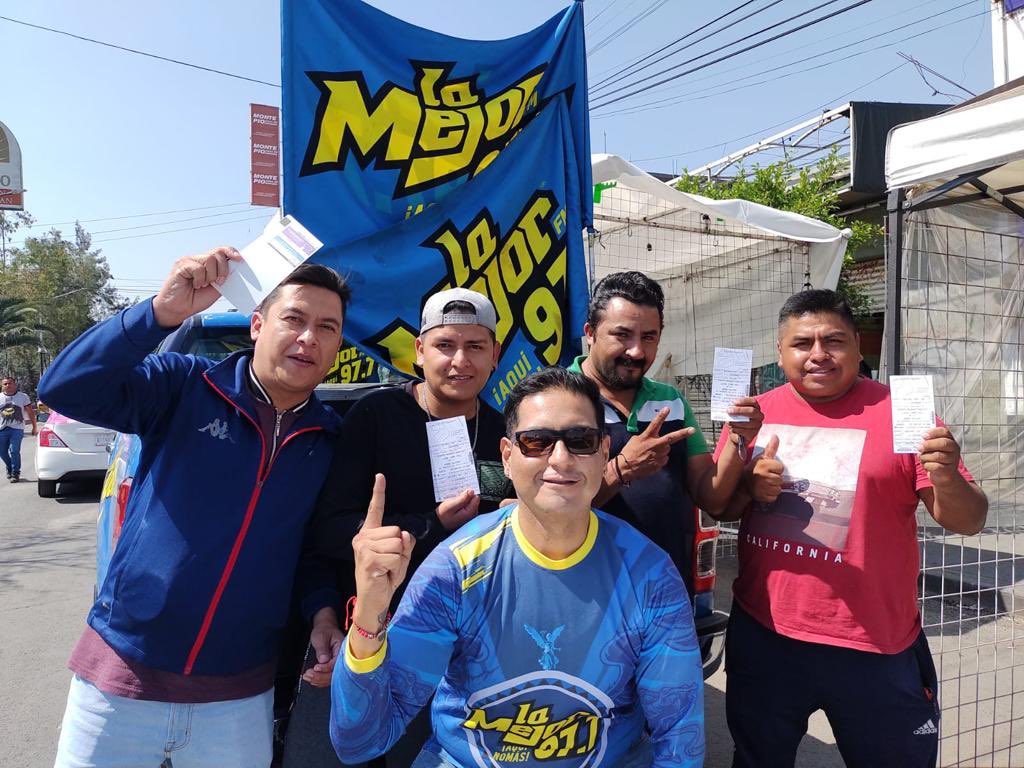 LaMejor's tweet photo. #ElDreamTeam presente por las calles de la alcaldía GAM dando un sinfín de boletos para el #CumbiaMachineTour hoy en la #PlazaDeToros y del #CMLL en la #ArenaColiseo.🤩🙌
¿Ya tienes los tuyos?😎
#AquíNomás 🤠 https://t.co/YDVEp3H0al