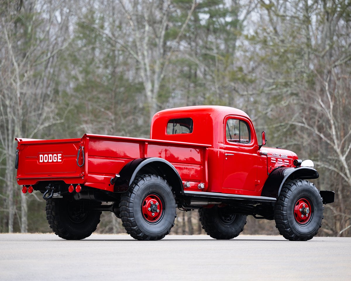 Barrett_Jackson's tweet image. Celebrity Alert! Register to bid for your chance to take home this 1953 @Dodge Power Wagon pickup previously owned by actor #TomSelleck. The #PowerWagon is selling with No Reserve, April 13-15 at the South Florida Fairgrounds. 

For more information: bit.ly/PB23-1953Dodge…