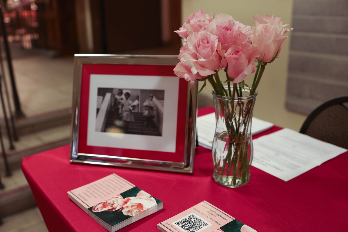 OU_foundation_'s tweet image. In honor of #OUAlumni Dee Atkinson and Ted Bibbo's friendship, we asked students to share stories about the friends they've made here on campus. To learn more about Dee, Ted and the reason behind the pink rose, bit.ly/3uNdcxn