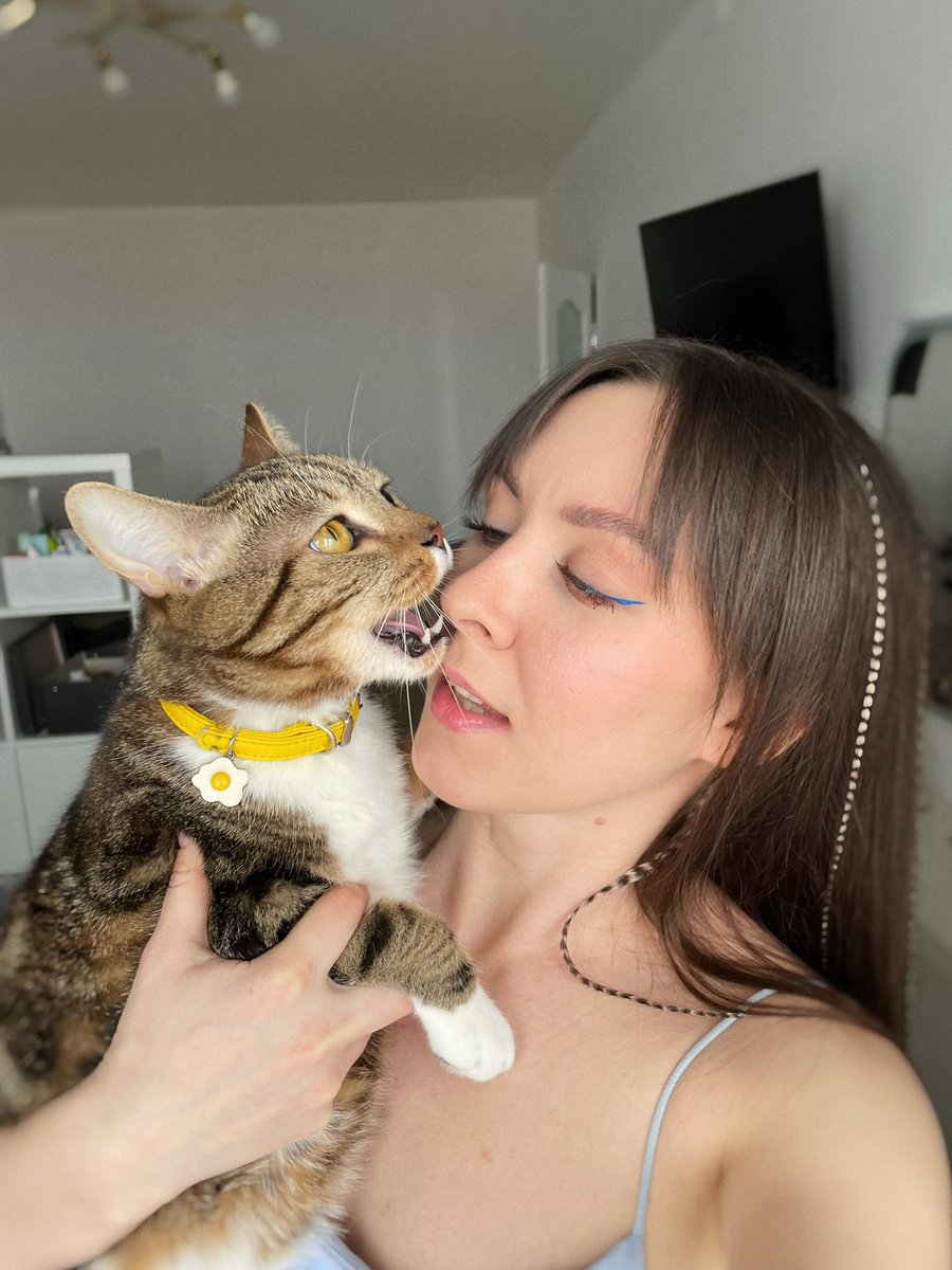 GN 🌙

I'm back again😁🙈 Still practising a lot, processing photos and not getting anywhere 🤭

And how are you guys doing?