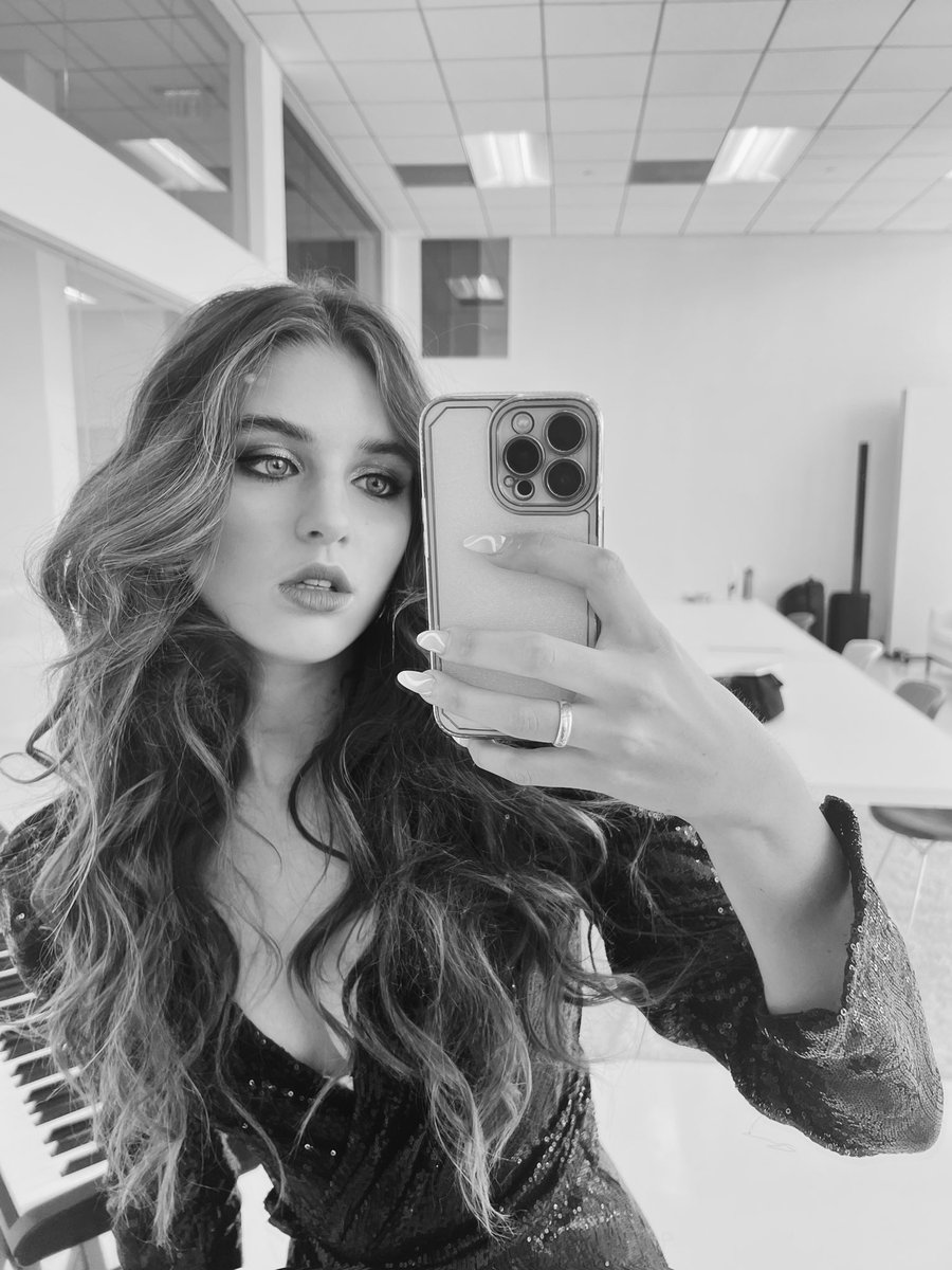 Savannah Clarke tweet media