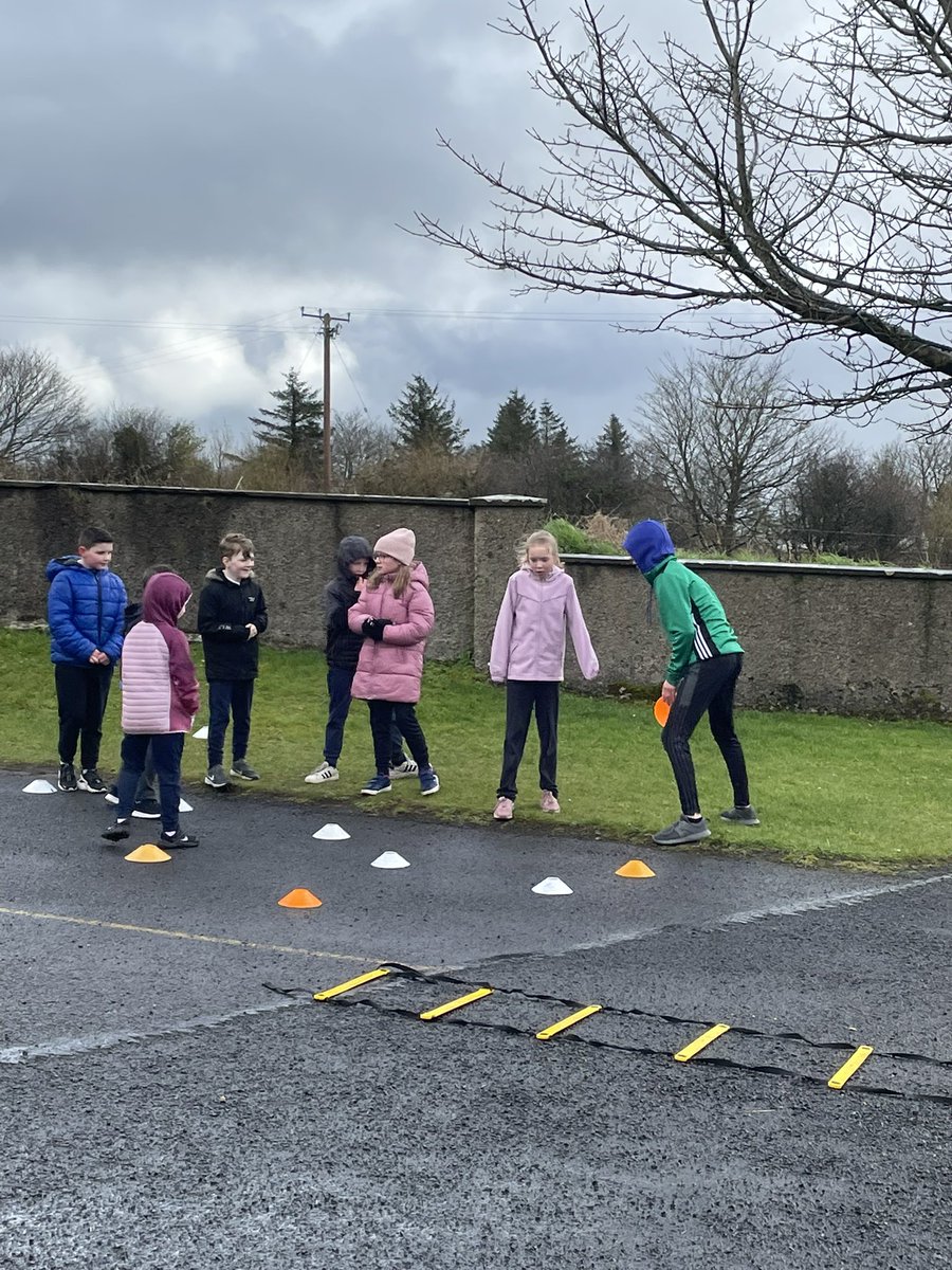 lacken_ns's tweet photo. Another great morning with the TY coaches from St. Patrick’s College Lacken Cross. Wet and windy weather didn’t deter the fun ☔️💨😊@MayoGAACoaching @MichaelFitzmau8 @ActiveFlag @ConnachtGAA https://t.co/WKiNkX8q4n