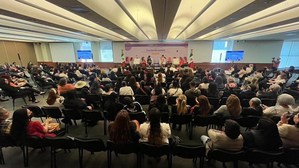 Relaciones Exteriores (@sre_mx) on Twitter photo 🟣 En el marco de la conmemoración del #8M, hoy en <a href="/SRE_mx/">Relaciones Exteriores</a> se realiza el foro «Creciendo juntas. Conmemoración del Día Internacional de la Mujer», con talleres y ponencias sobre empoderamiento, igualdad de género, #PolíticaExteriorFeminista y actividades de convivencia alusivas. 🟣 En el marco de la conmemoración del #8M, hoy en <a href="/SRE_mx/">Relaciones Exteriores</a> se realiza el foro «Creciendo juntas. Conmemoración del Día Internacional de la Mujer», con talleres y ponencias sobre empoderamiento, igualdad de género, #PolíticaExteriorFeminista y actividades de convivencia alusivas.