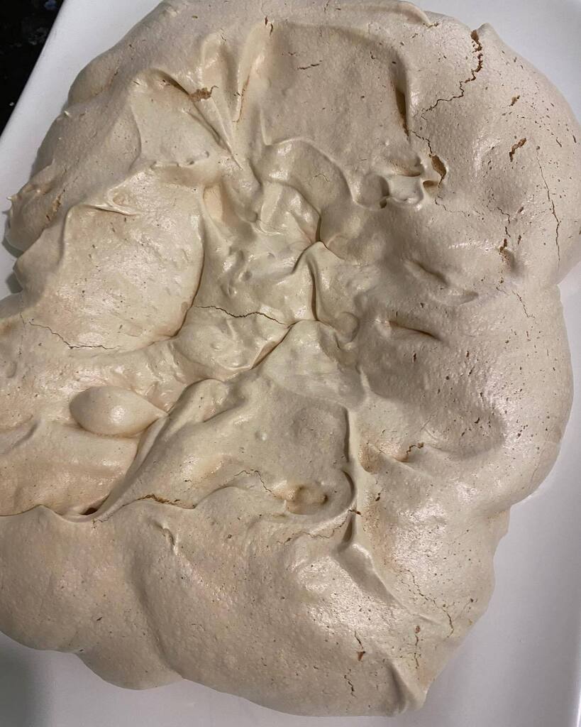 SCCHBandB's tweet photo. No need for Erin Mess, the pavlova meringue has worked just fine! 🤣🤣 

#pudding #retreat #yum #catering #foodies #pavlova #meringue #scchbandb #stoodleighstays https://t.co/1AkYKFMxXc https://t.co/RXkkilJSxP