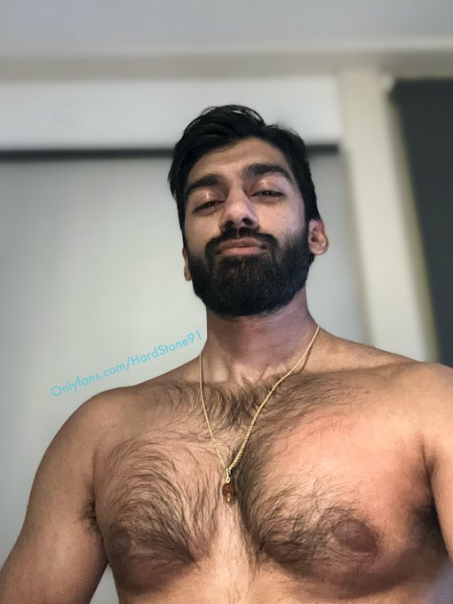 HardStone91 😈 - Get to serve me boys💰boring evening so I’ll open a few DMs😏 https://t.co/UzA0337UPO