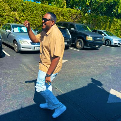 chubbyfromda58's tweet photo. #NewProfilePic https://t.co/EPPEd0DOP6