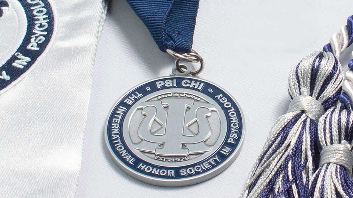 PsiChiHonor's tweet photo. Seniors, spice up your regalia with an engraved Psi Chi medallion 🏅🎓

Order yours here: https://t.co/HOOd62yGpt 

#PsiChiStore https://t.co/1xw7atWmsg