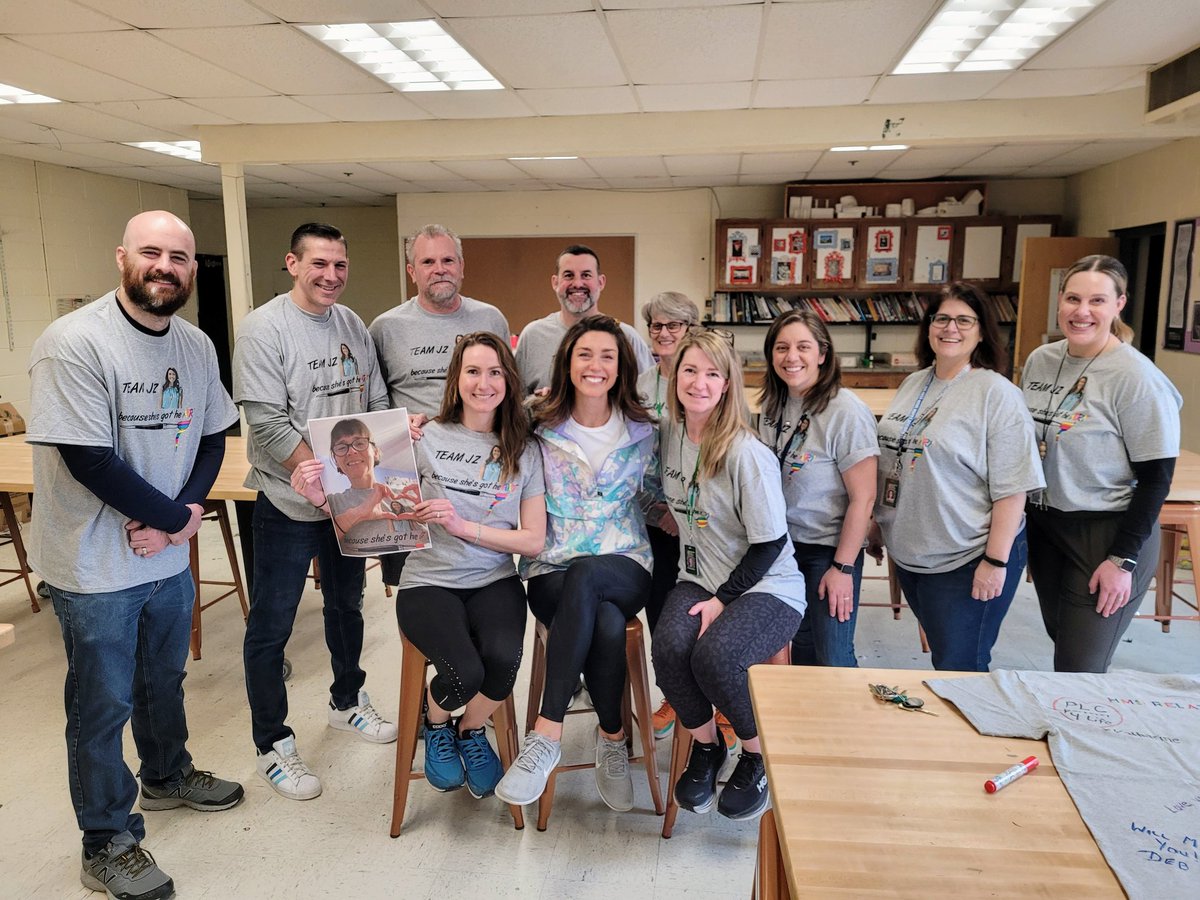 End of an era here today 💚🧡 love this RA crew for getting the tears flowing during A block and haven't stopped since!