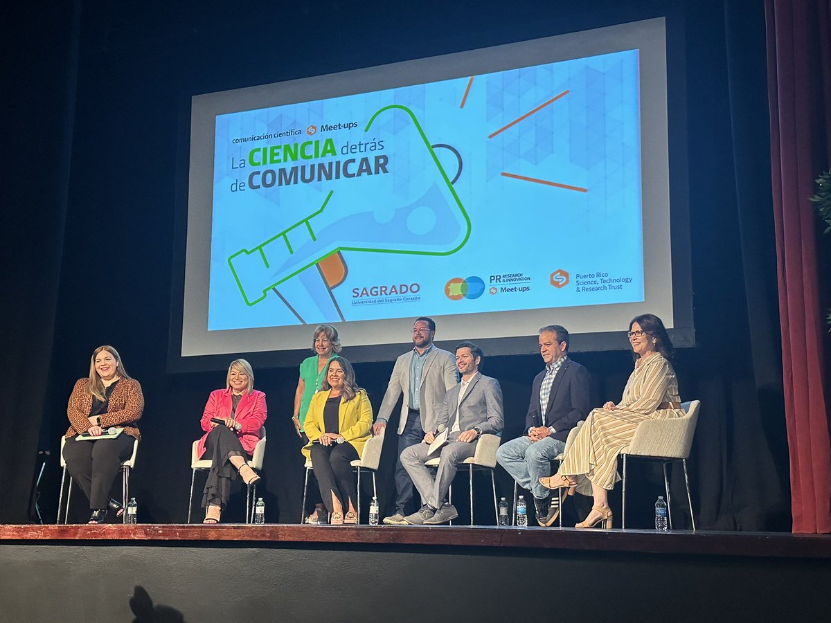 adamonzon's tweet photo. ¡Gracias @sagradoedu y @prsciencetrust1 por la invitación a ofrecer conferencia sobre Riesgo a Desastres Naturales y las Redes Sociales! Fue un placer saludar y dirigirme a una audiencia tan espectacular y diversa en disciplinas. https://t.co/hdybbVplMk