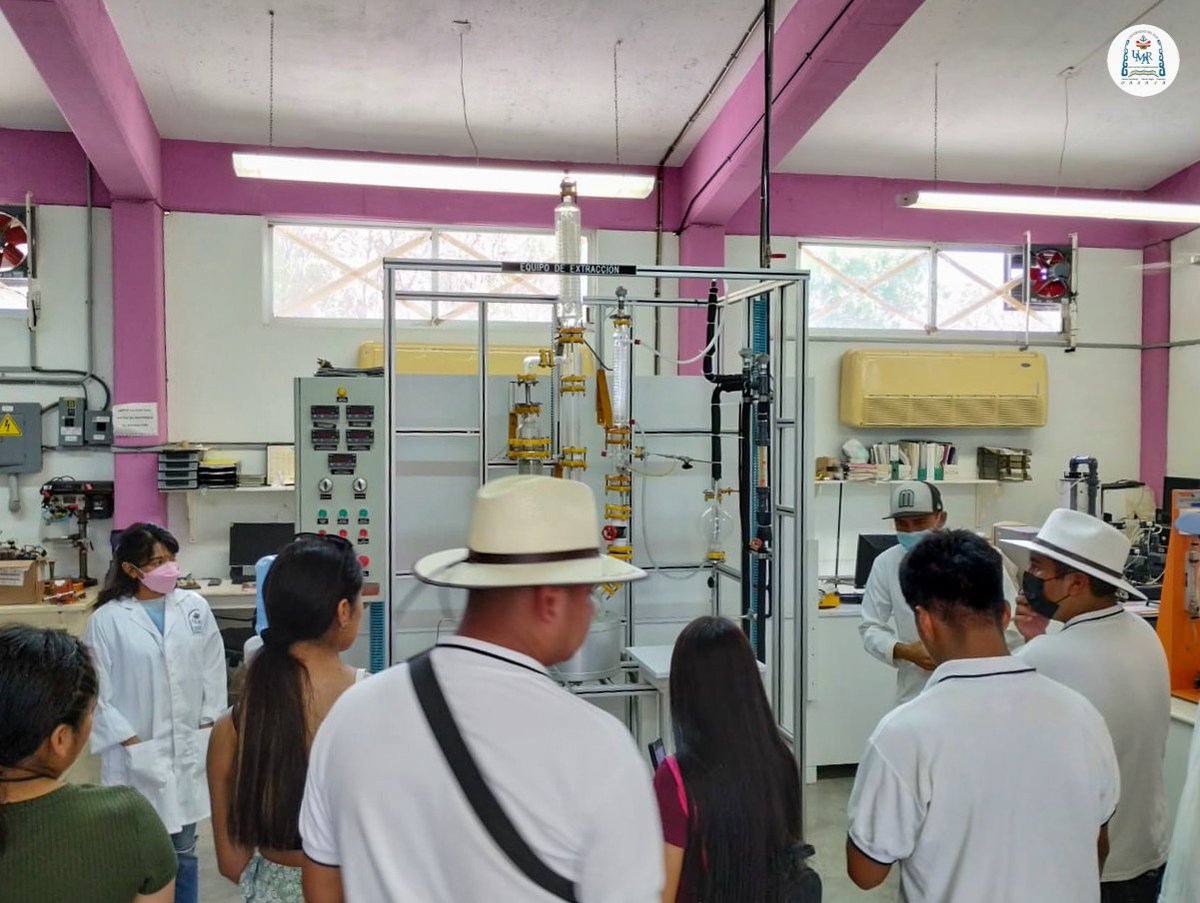 CECyTEOaxaca's tweet photo. 1. Estudiantes del EMSaD12 #JuquilaMixes realizaron un viaje de estudios con el fin de vincular sus aprendizajes, principalmente de la asignatura Ecología y Medio Ambiente. Gran experiencia que fortalece su formación integral y les impulsa a estudiar una carrera de nivel superior https://t.co/bf5JxxRqWW