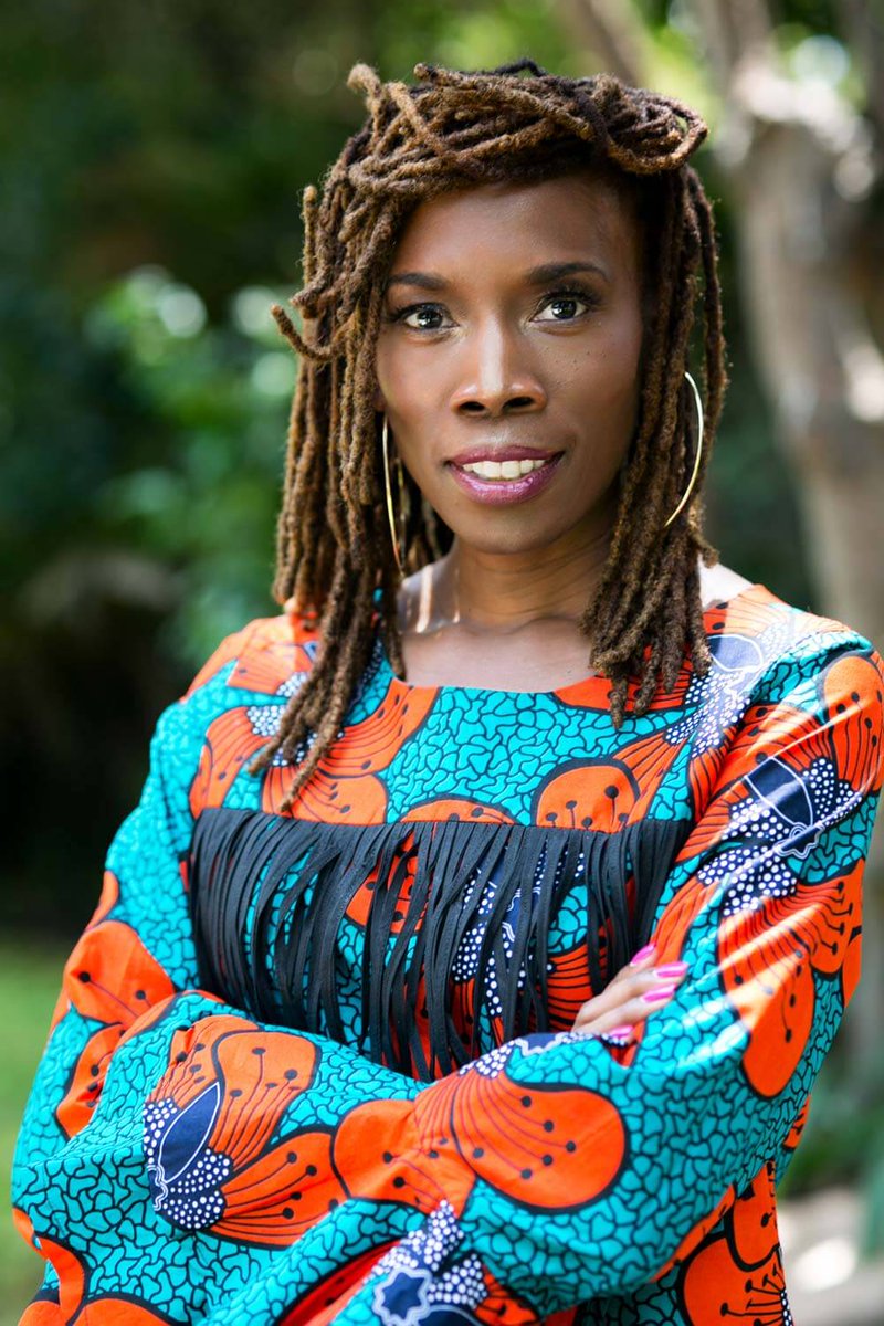 NAMIWDC's tweet photo. Thema Bryant, PhD, president of the DC-based American Psychological Association, educates the public about mental health. She is the author of "Homecoming," a book about overcoming trauma and reclaiming mental wellness. @APA #WomensHistoryMonth #WomenLeaders https://t.co/g9du8jdzpY