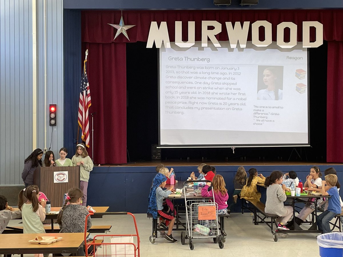 MurwoodWC's tweet photo. 5th grade leaders sharing a presentation for Womenโs History Month #marvelousmustangs @jtegan60 https://t.co/PEdGM7x2cH