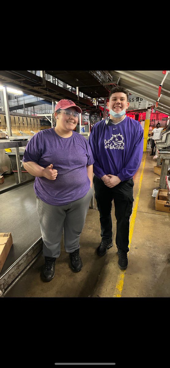 Recognizing <a href="/UPSers/">UPSers</a> Leilani Mattox for being one of the fastest and most productive small sort Inductors in the building!! Thank you for everything you do for <a href="/UPS/">UPS</a> <a href="/bigtymer504/">E.J.⚜</a> #DeliverWhatMatters