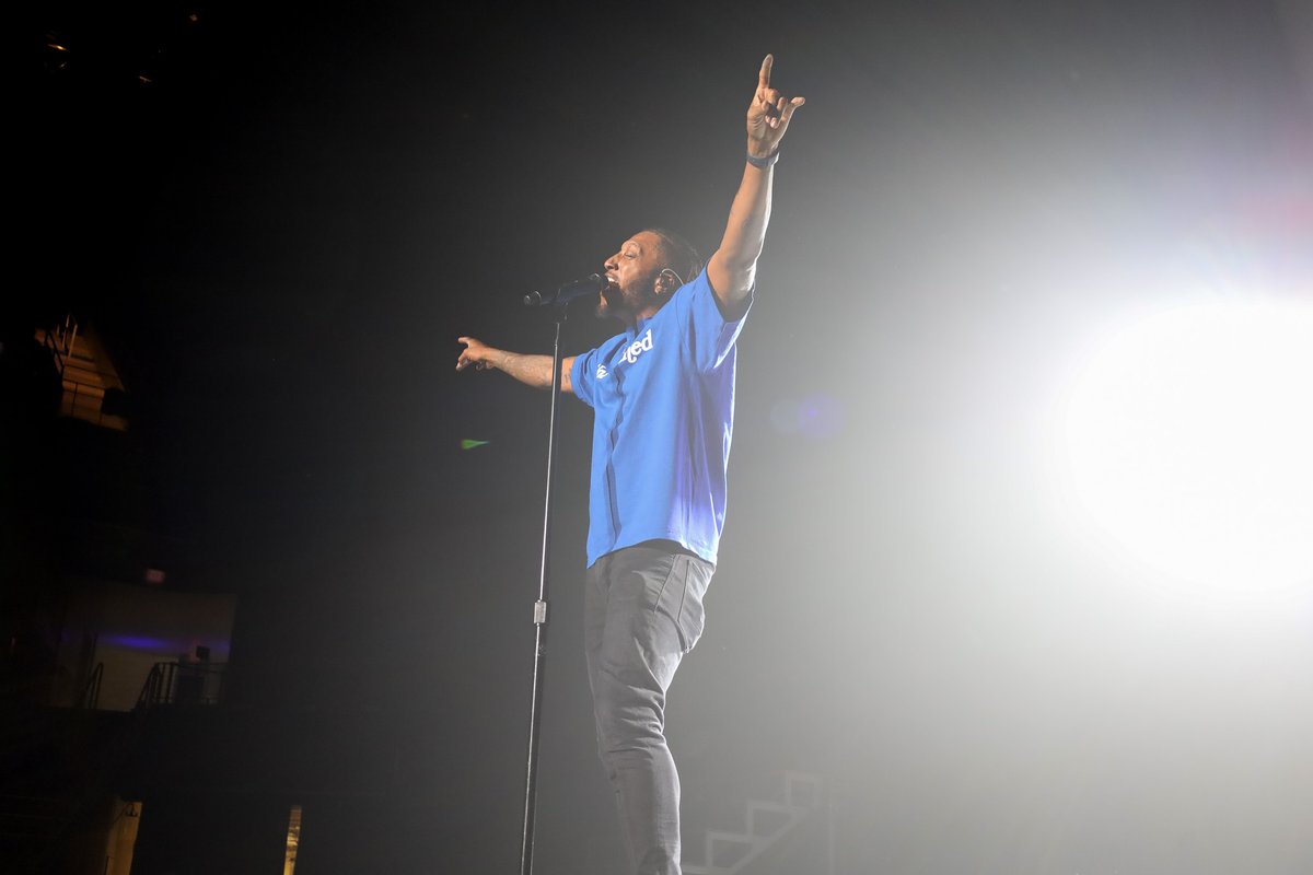 UTACollegePark's tweet photo. We're just 1 month out from @lecrae's return to UTA at Texas Hall April 23rd! Here are some pictures from his last visit here at College Park Center.
🎟: https://t.co/373oL2iShc
#CC4 #CPCLive
@rushconcerts @DTarlington @visit_arlington https://t.co/EFoiXlAsCK