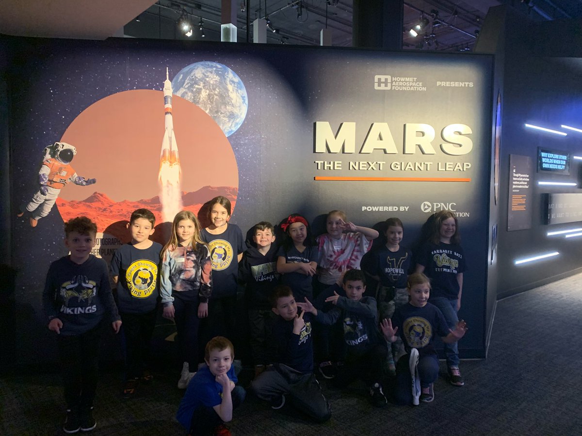 MRElem's tweet photo. 2nd Grade had an “Out of This World” experience at the Carnegie Science Center today! https://t.co/C3a7dPV6AM
