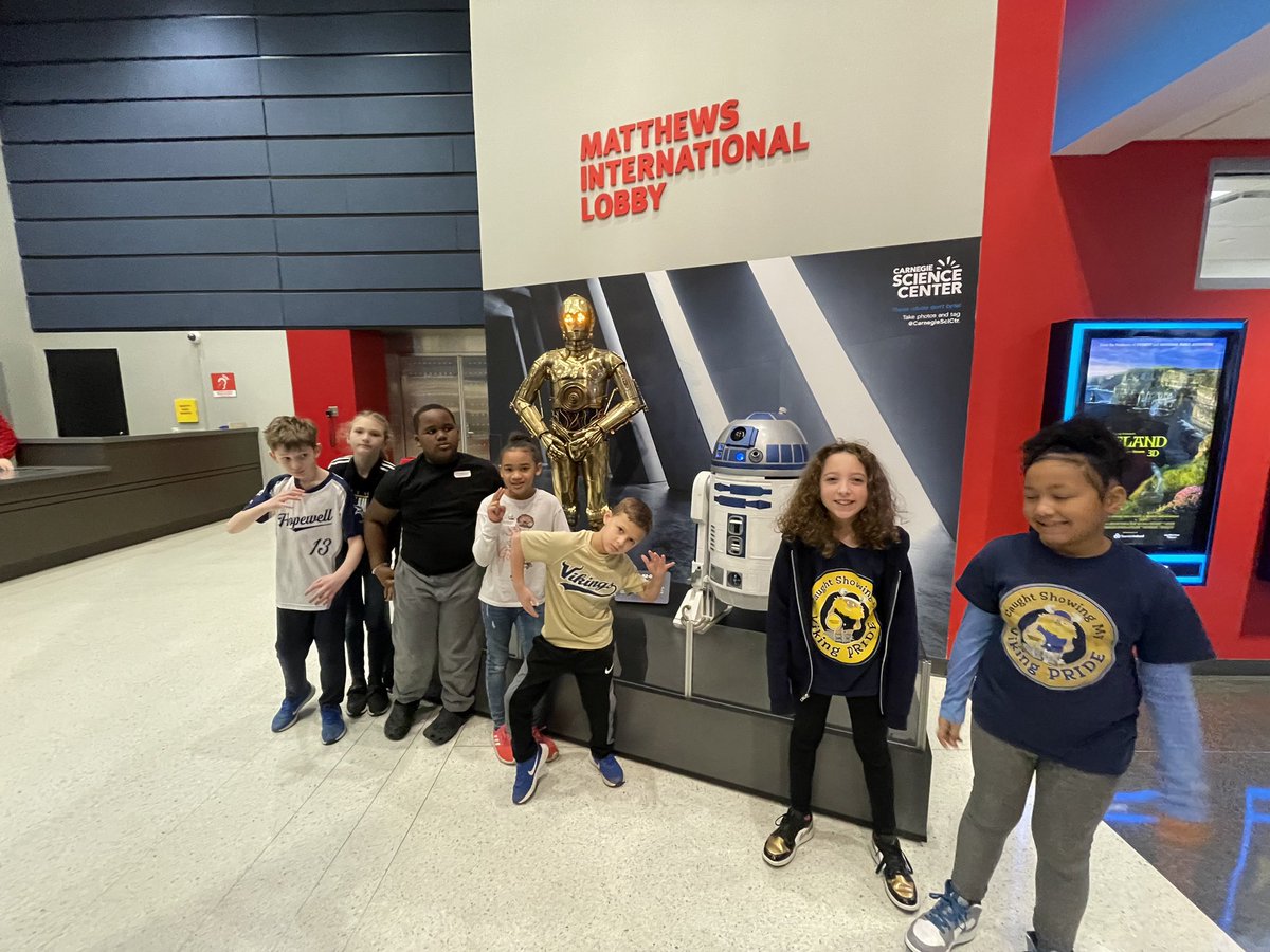 2nd Grade had an “Out of This World” experience at the Carnegie Science Center today!
