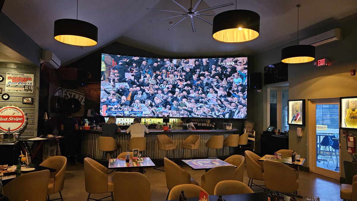 pashaboo's tweet image. Was like watching it at the pictures in UHD. @oldheatonian @geordiedentist @NUFCToonTalk @147JJA @penman_stewart @boromag77 @NCSL1892 @usainbolt #tracksandrecords #montegobay