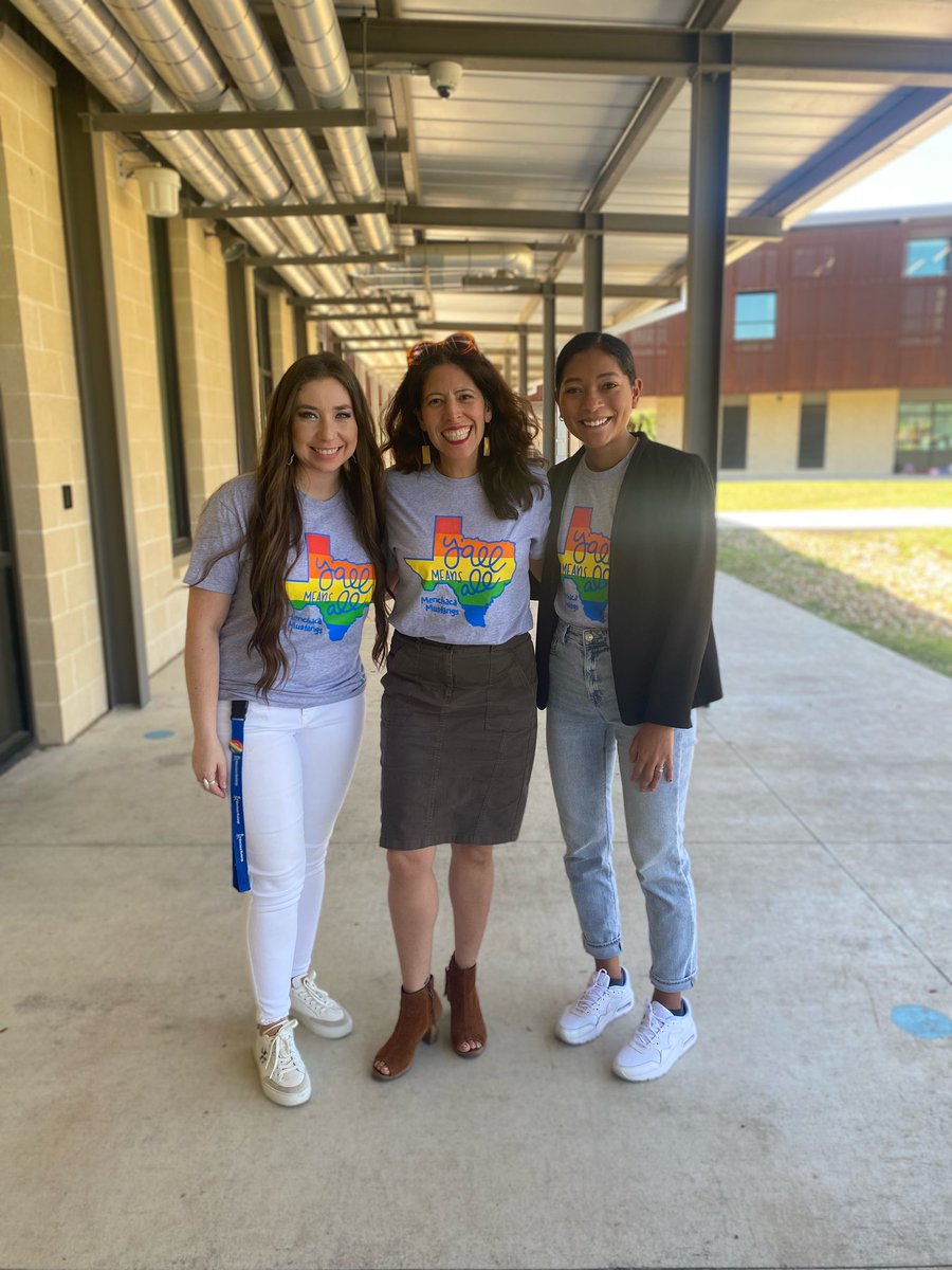 marisol_rosser's tweet photo. Y’all means ALL!! Happy Pride Week from the admin team at Menchaca!! 🌈Look at these awesome shirts made by our @MenchacaPTA ❤️ 🧡 💛💚💙💜 https://t.co/kUvcZxu6Gm