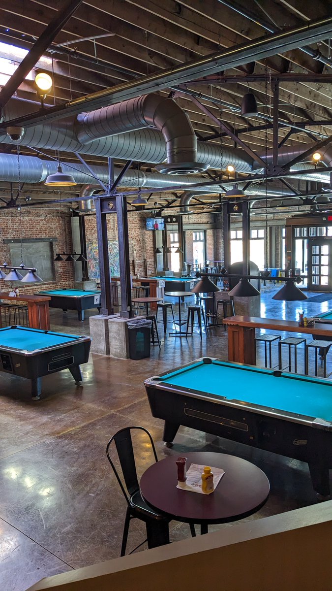 Diamond Bowling & Billiards tweet media