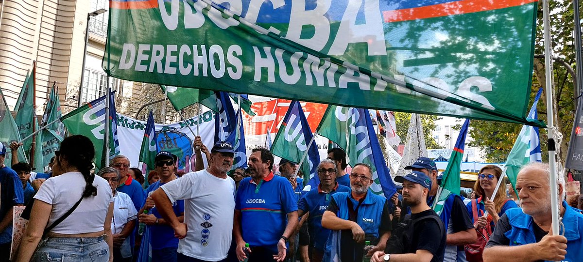 AlejandrooSalce's tweet photo. La lucha por la #memoria #verdad y #justicia, es una lucha que nunca se abandona
Hoy marchando con los compañeros y compañeras para que no se  repita
#NuncaMas https://t.co/WgA2ydYTeW