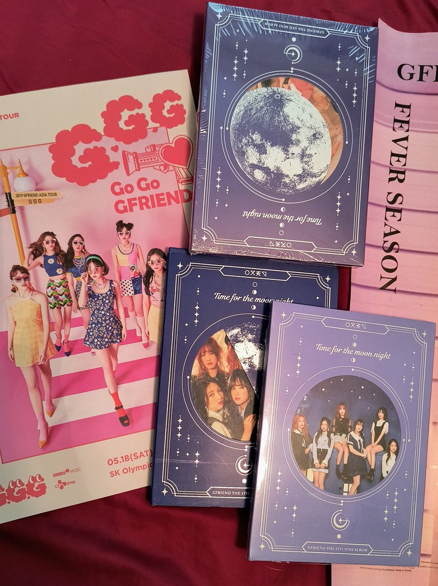 carlsondl's tweet photo. Just received the 3rd version of GFRIEND Time For The Moon Night. That's the only one I have all versions of. 4 more to go to have at least one of all their releases including Japanese and concert DVDs
#gfriend #여자친구 #TFTMN https://t.co/VSshbs1XqC