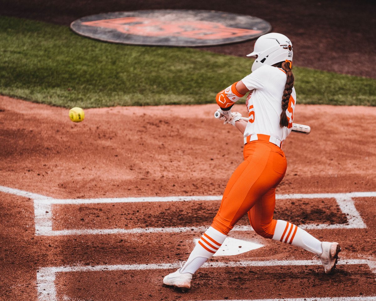 OColly's tweet photo. The Cowgirls take home the W against North Texas on Wednesday at Cowgirl Stadium. 
Want to stay up to date with OSU sports? Check out our sports section on https://t.co/WFxsklUthG for all things Cowboy Athletics.
#cowgirlsoftball #ocolly #supportstudentmedia https://t.co/EJeO8hj184