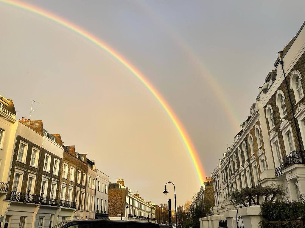ArtandPatterns's tweet photo. Double rainbow Primrose Hill London.  #Doublerainbow #rainbow #aftertherain #primrosehill  #london #artandpatternsldn https://t.co/4jrrrPojsG https://t.co/H2l9Y8Xa3F
