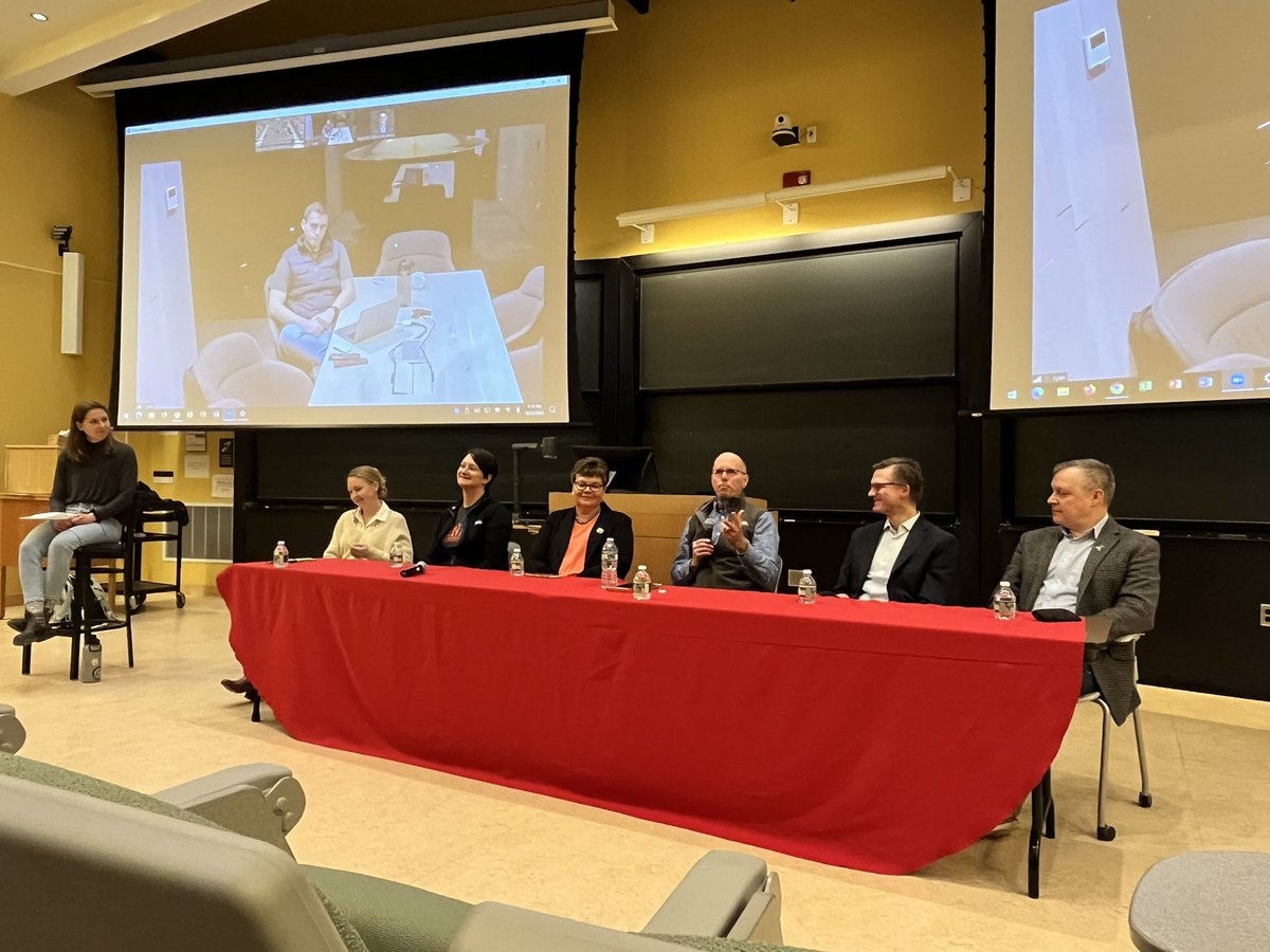 AgustinOlivo_'s tweet photo. Great turnout and engagement yesterday during the alumni panel organized by the @CornellAnSci’s Grad Student Association!

👏🏽Thank you @jsjonker, @TruthSeekingKMS, @jennymills, Matt Meyer, Ryan Higgs, Charlie Elrod and Amanda Davis for sharing your knowledge and experience! https://t.co/J0ixEGawPf