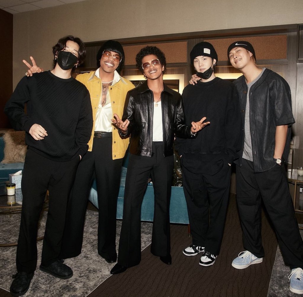 BrunoMarsAccess tweet picture