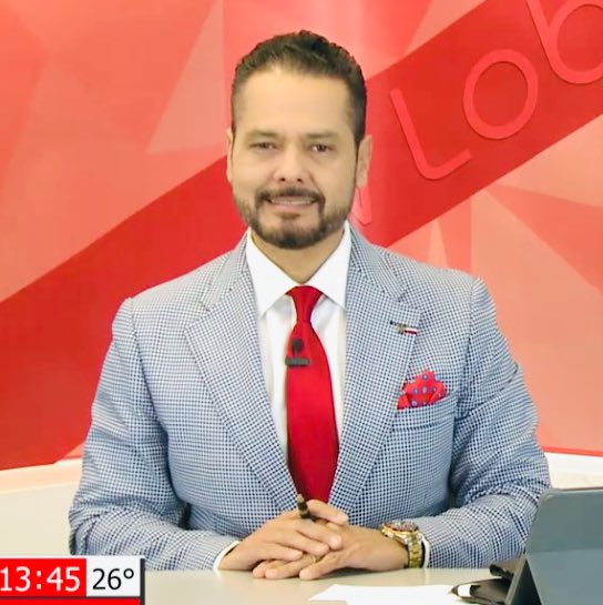 dionelsena's tweet photo. Hoy en #LobosCadena7:
📌Se van a sorprender de lo que pasará con algunos ex servidores públicos: @EVillegasV
📌En abril se podría iniciar con bombardeo de nubes en #Durango.
📌Presenta @HectorVelaV en La #Laguna el Plan Estatal de Desarrollo.
📌La #MesaPolítica con los #Lalos https://t.co/2q55hiBxIV