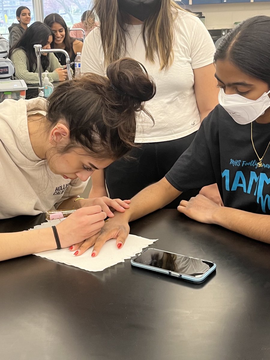 Yoko Kato tweet media