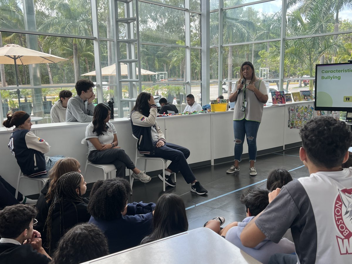 bostonschool_pa's tweet image. Informative talks for our students to raise awareness against #bullying. Thanks to @NiUnoMasPanama team.
#education #nobullying #students #safehappylearning