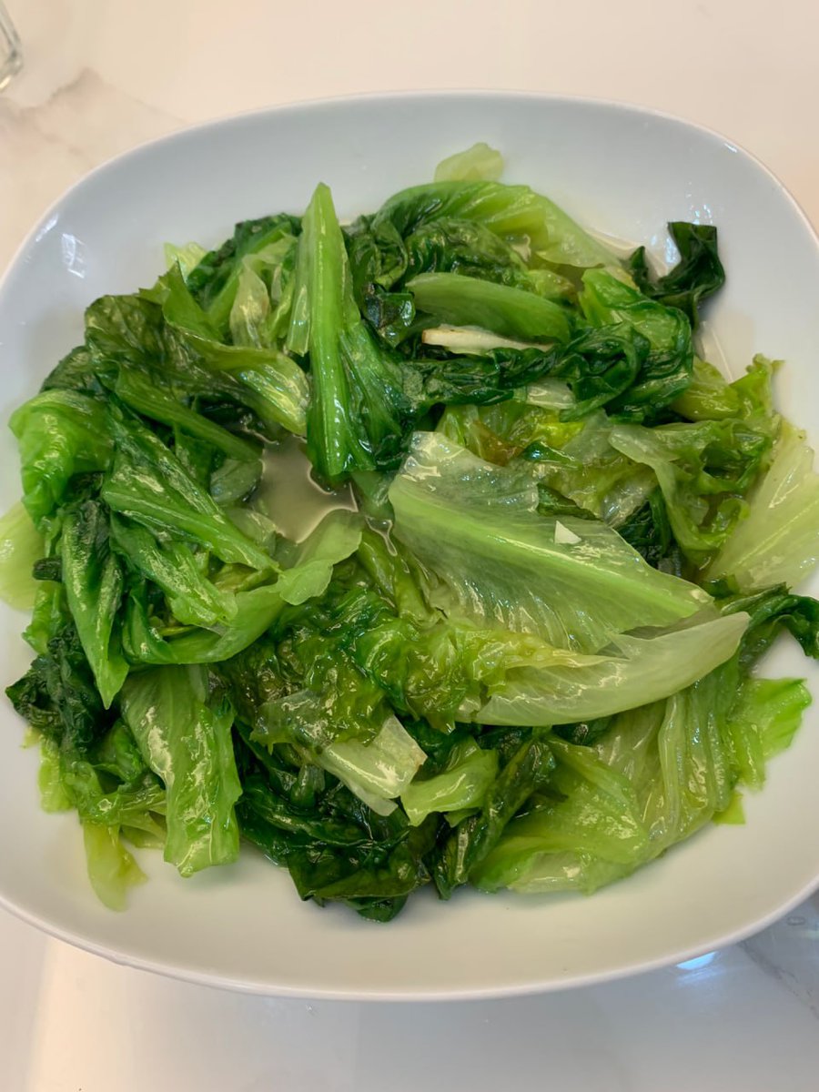 _Simple80's tweet image. Boiled fish, lettuce, stir-fried meat with celery and shrimp, chive dumplings, crispy duck

A masterpiece of more than two hours, although very tiring, but very satisfying