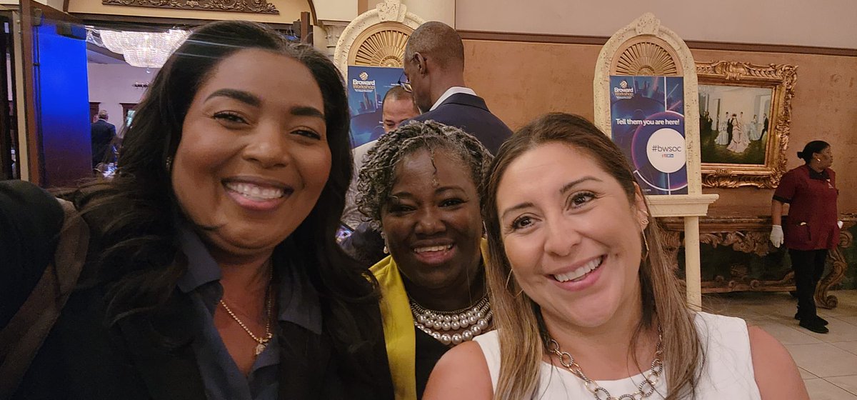 Barbarasharief's tweet image. Super morning at the Broward Workshops State of the County Breakfast! Had a great time seeing friends and colleagues from Broward County.  Dr. Barbara Sharief #economicengine #porteverglades #airport #business