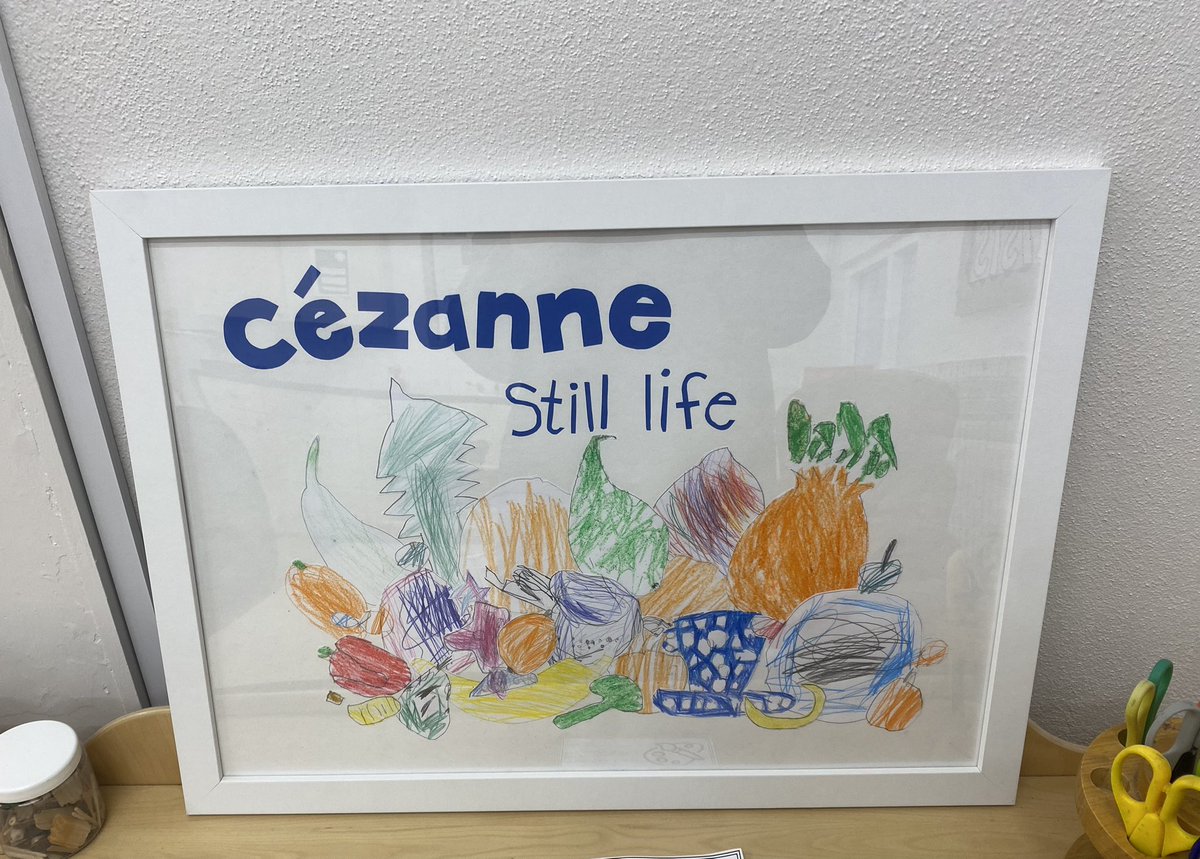 shanangwin1's tweet photo. We LOVE exploring different artists! The Nursery and Reception children drew objects found on their tables. Then we added it together to create this masterpiece 😍 @StBarnabasTrust @EYTagteam #BringCreativity #EYFS #Earlyyears https://t.co/3kFqndOi9L
